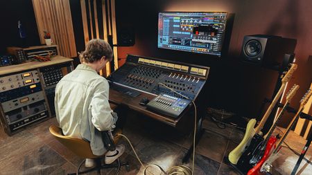 Fender Studio 8